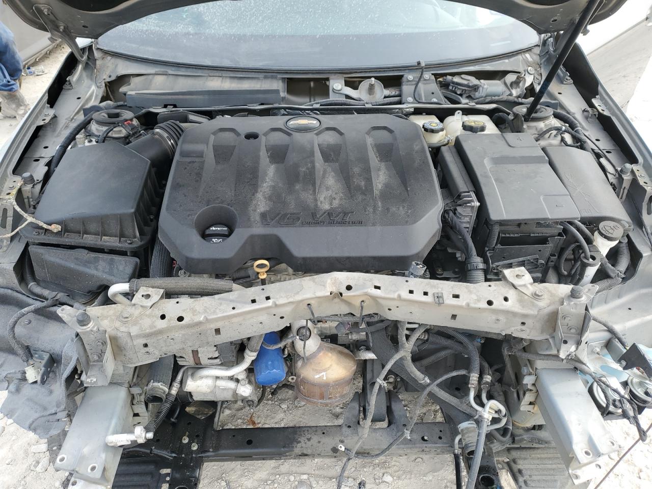 2018 Chevrolet Impala - Image 11