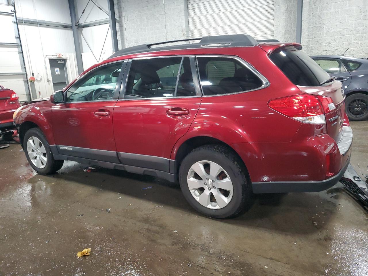 2011 Subaru Outback - Image 2