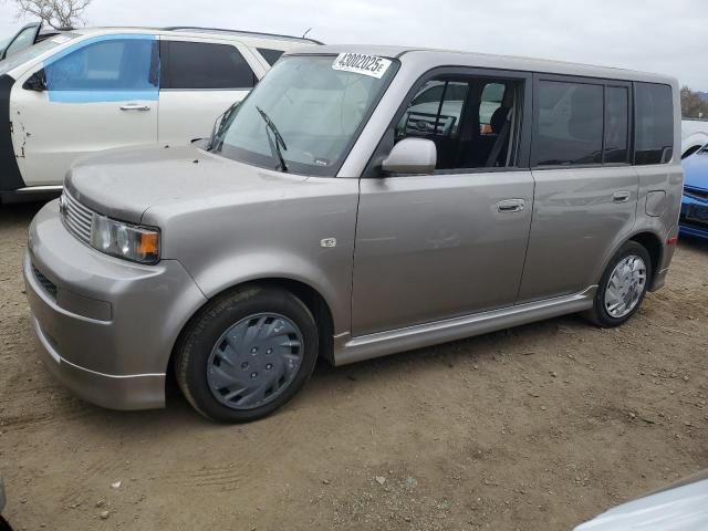 2005 Toyota Scion Xb