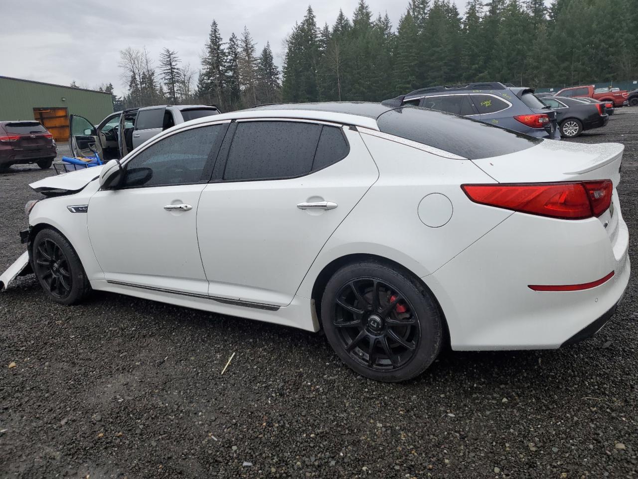 VIN 5XXGR4A68EG337682 2014 KIA OPTIMA no.2