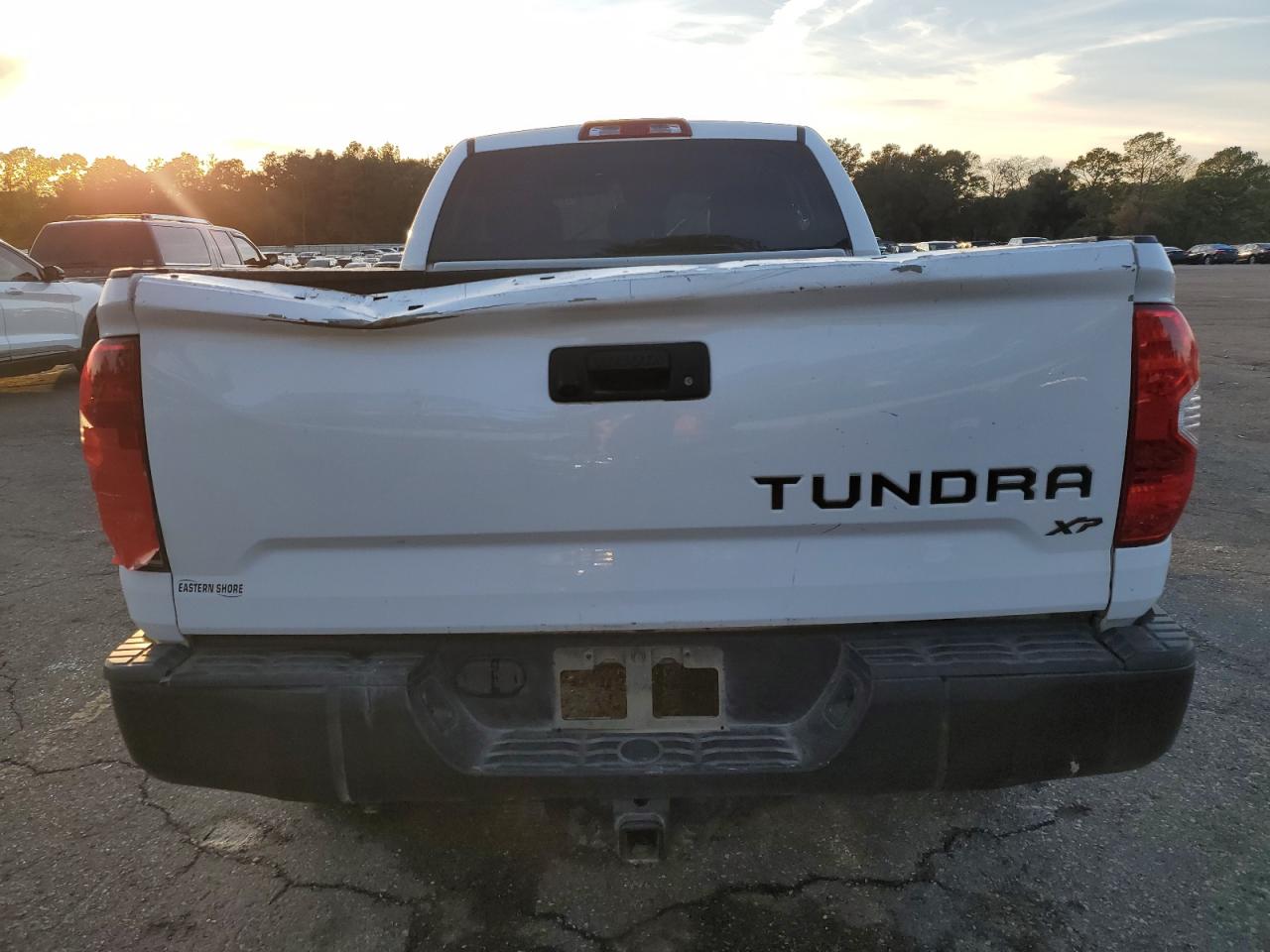 2018 Toyota Tundra - Image 6