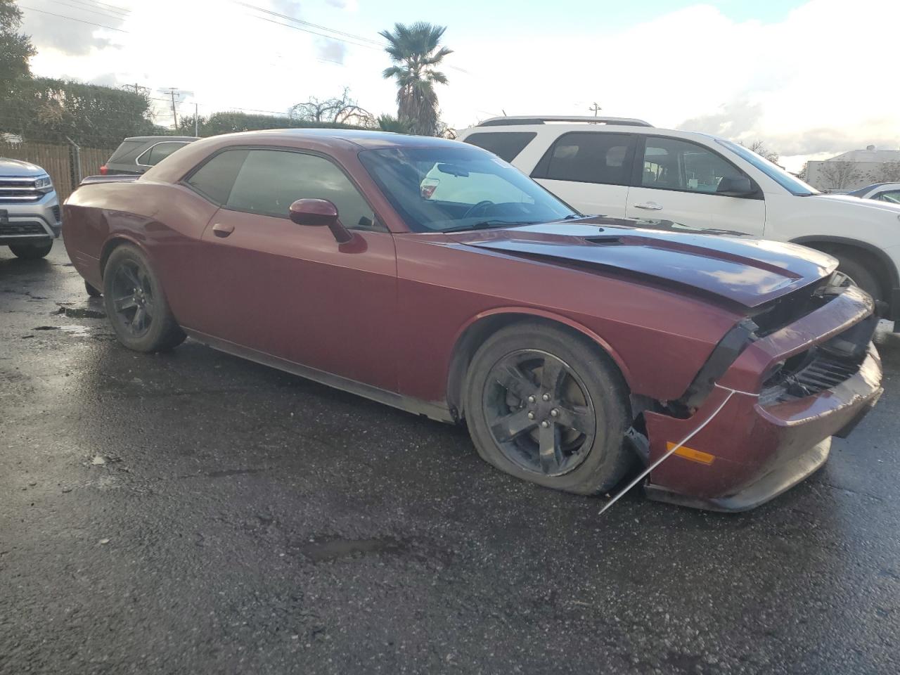 2014 Dodge Challenger - Image 4