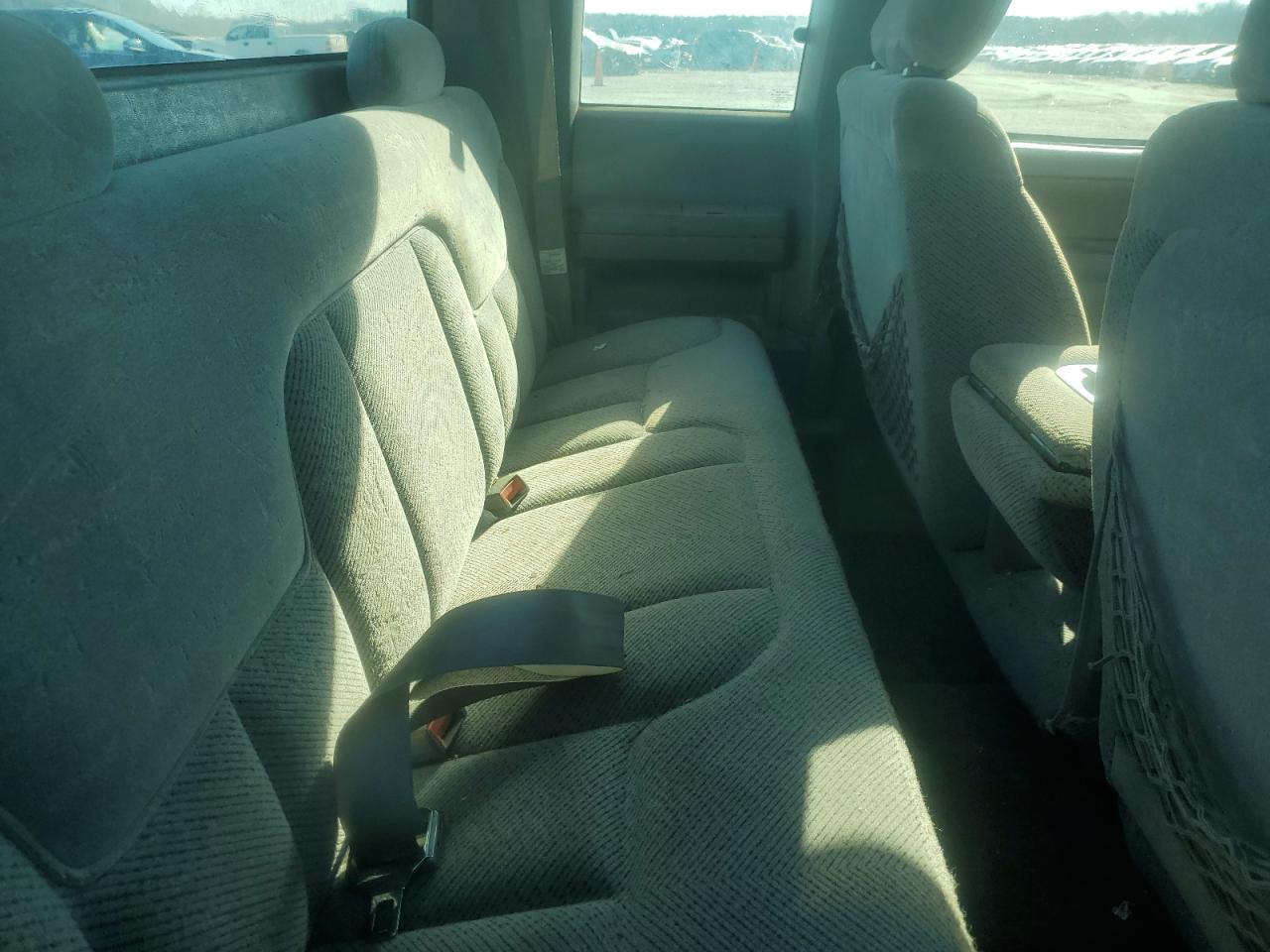 1998 Chevrolet GMT-400 - Image 11