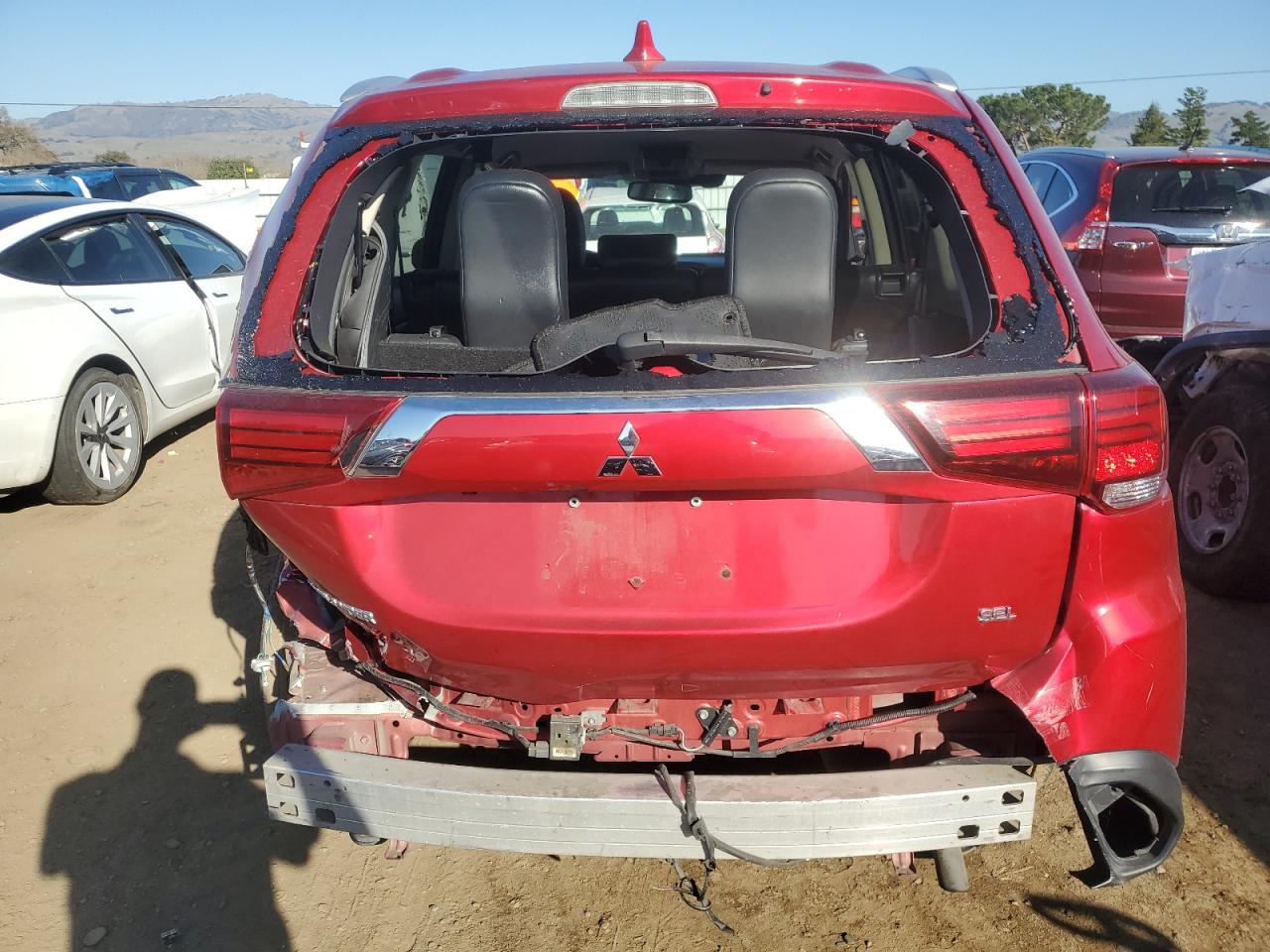 2020 Mitsubishi Outlander - Image 6