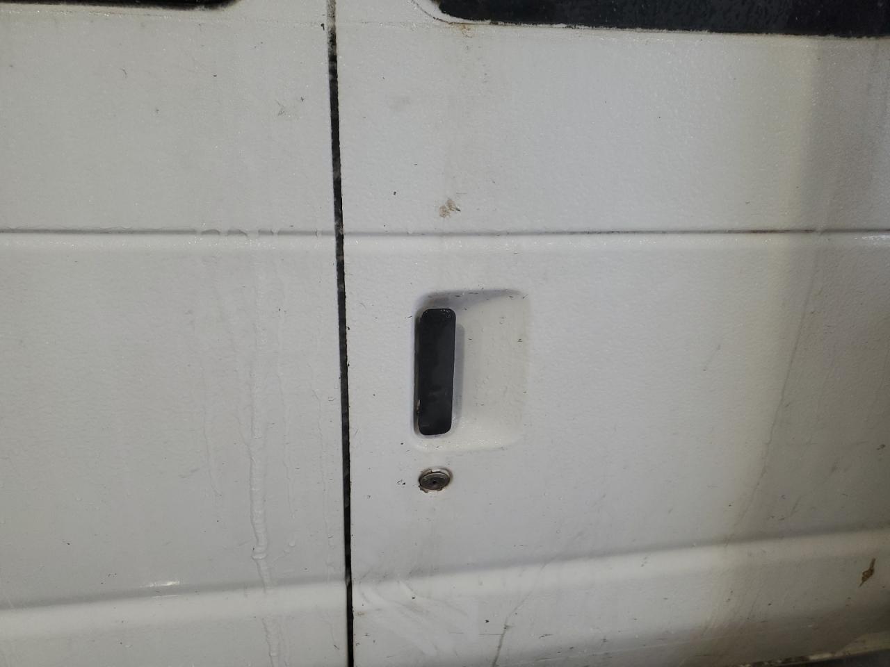 2014 Ford Econoline - Image 12