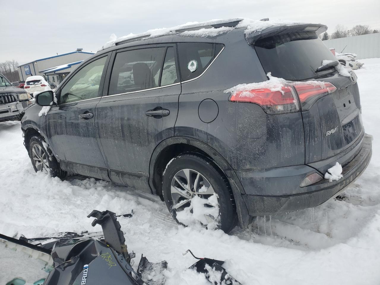 2018 Toyota RAV 4 - Image 2