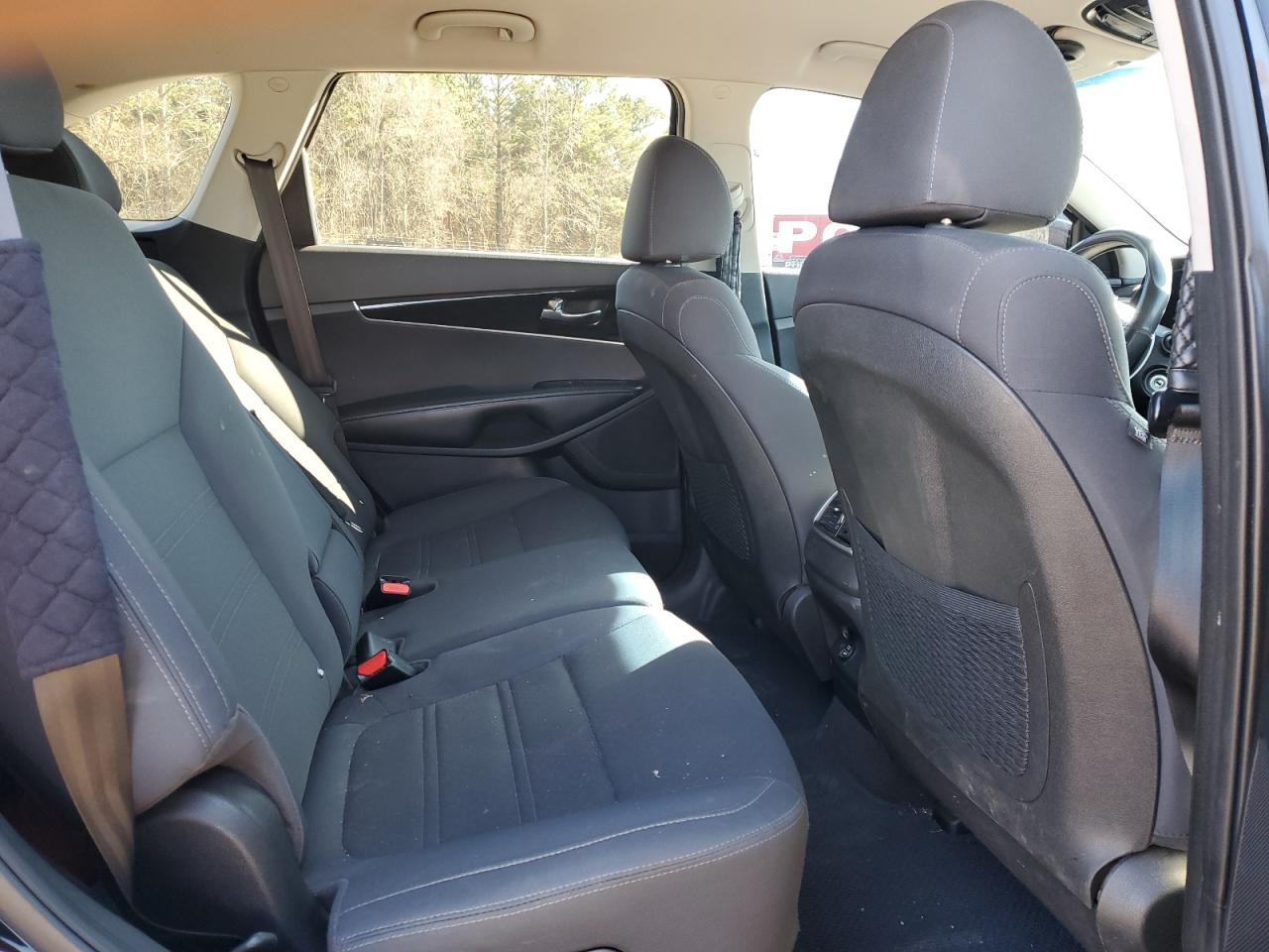 2019 Kia Sorento - Image 11
