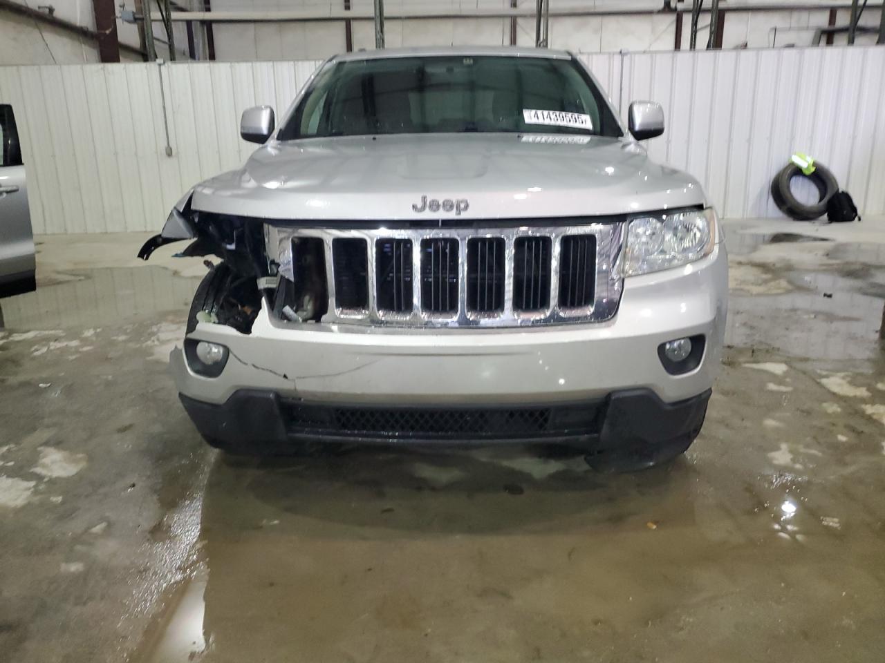 2013 Jeep Grand Cherokee - Image 5