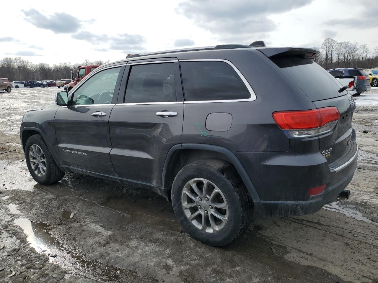 2015 Jeep Grand Cherokee - Image 2