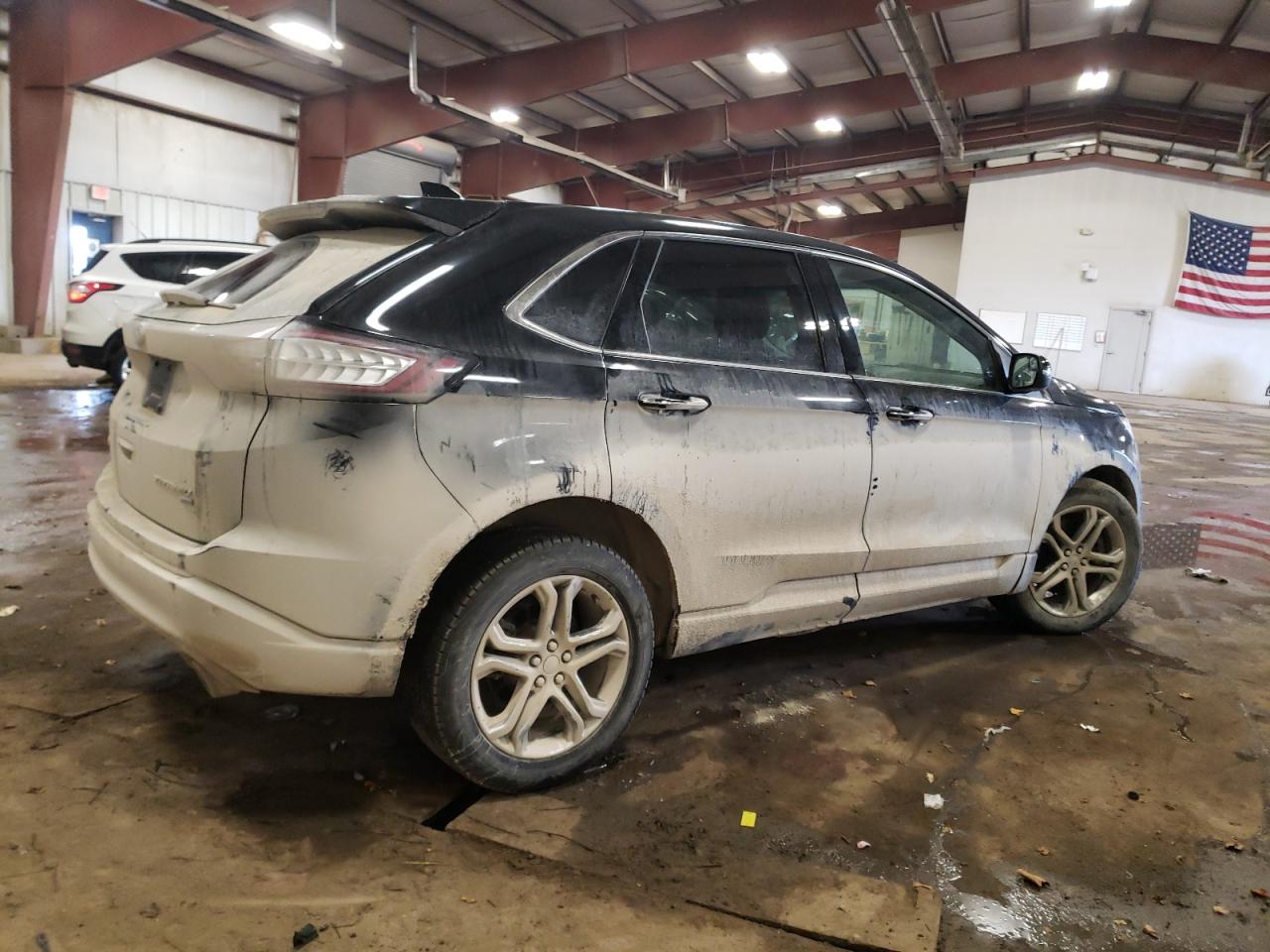 2017 Ford Edge - Image 3