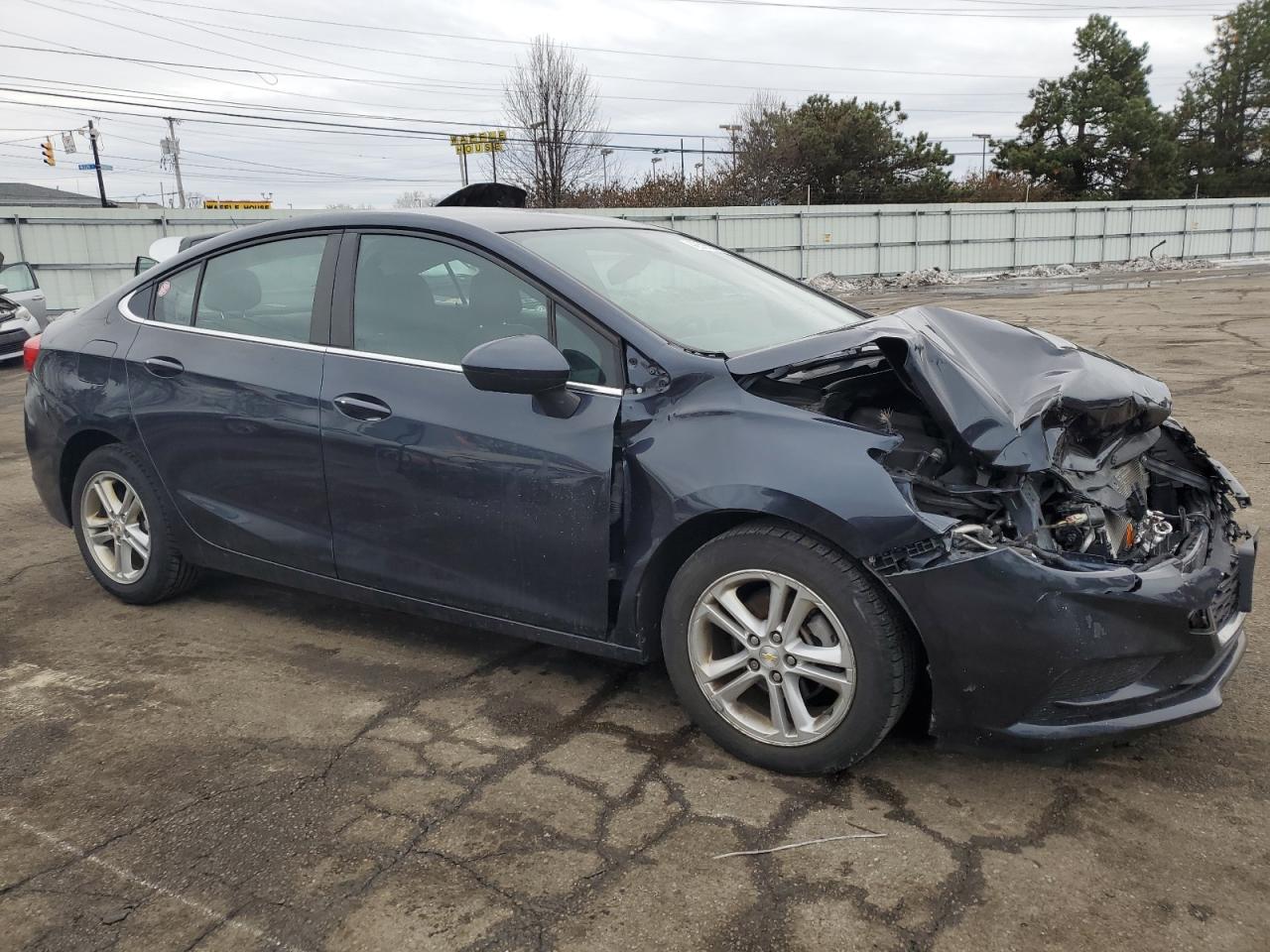 2016 Chevrolet Cruze - Image 4