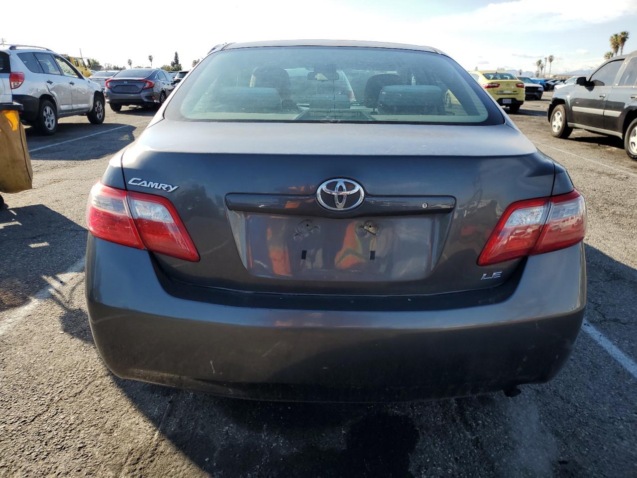 2009 Toyota Camry - Image 6