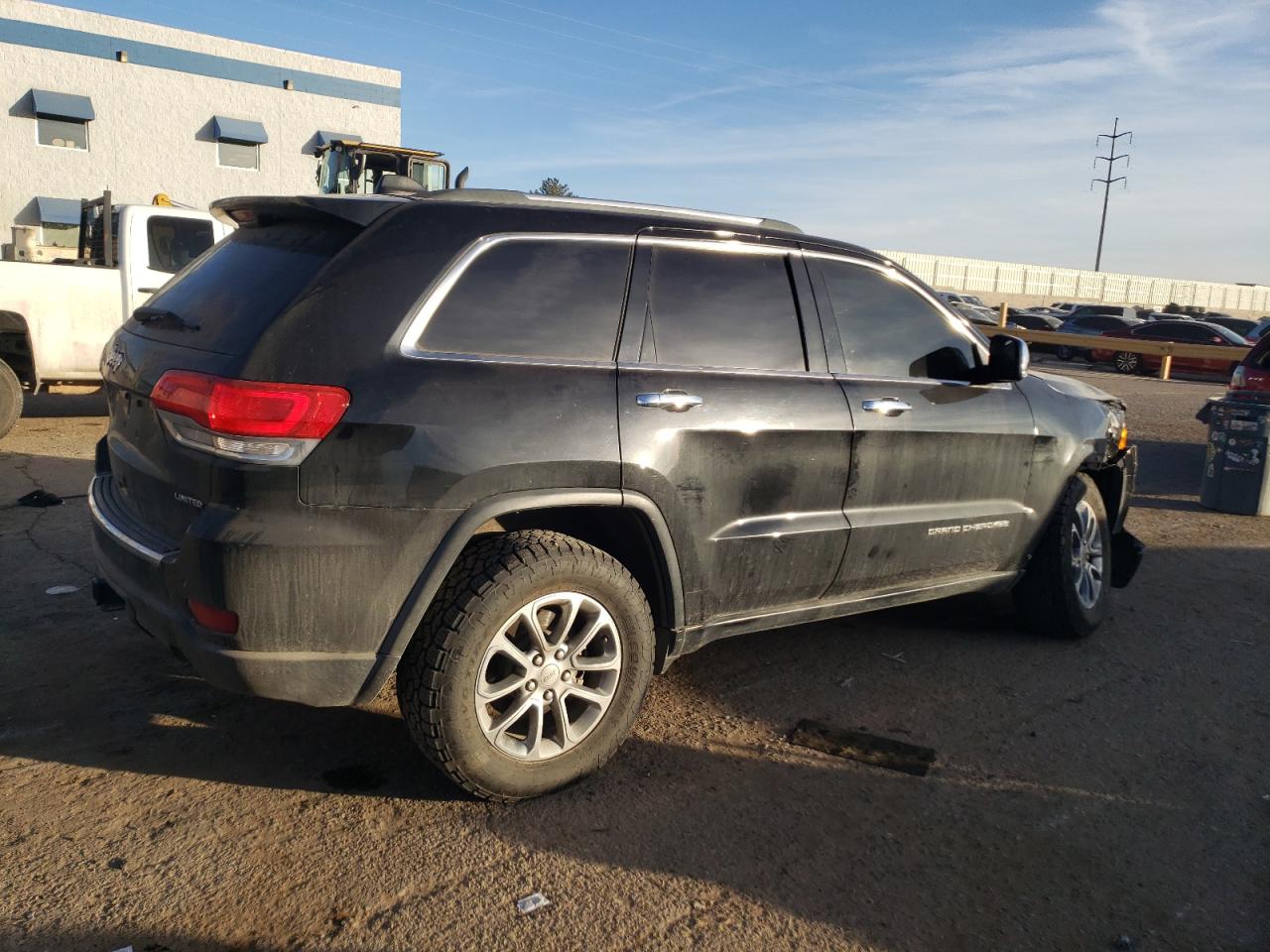 2015 Jeep Grand Cherokee - Image 3