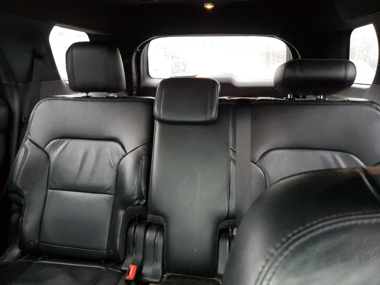 2017 Ford Explorer - Image 10