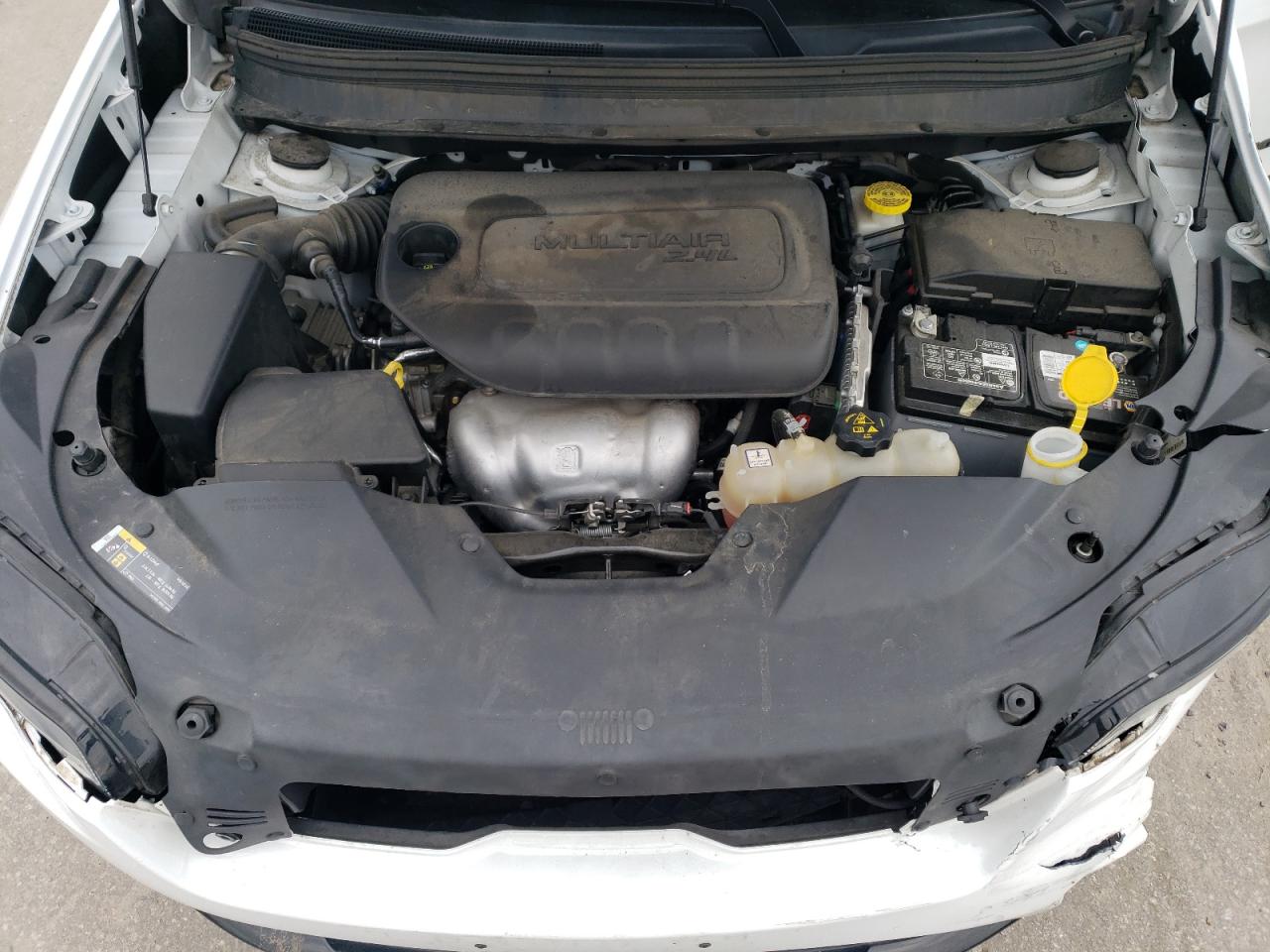 2019 Jeep Grand Cherokee - Image 12
