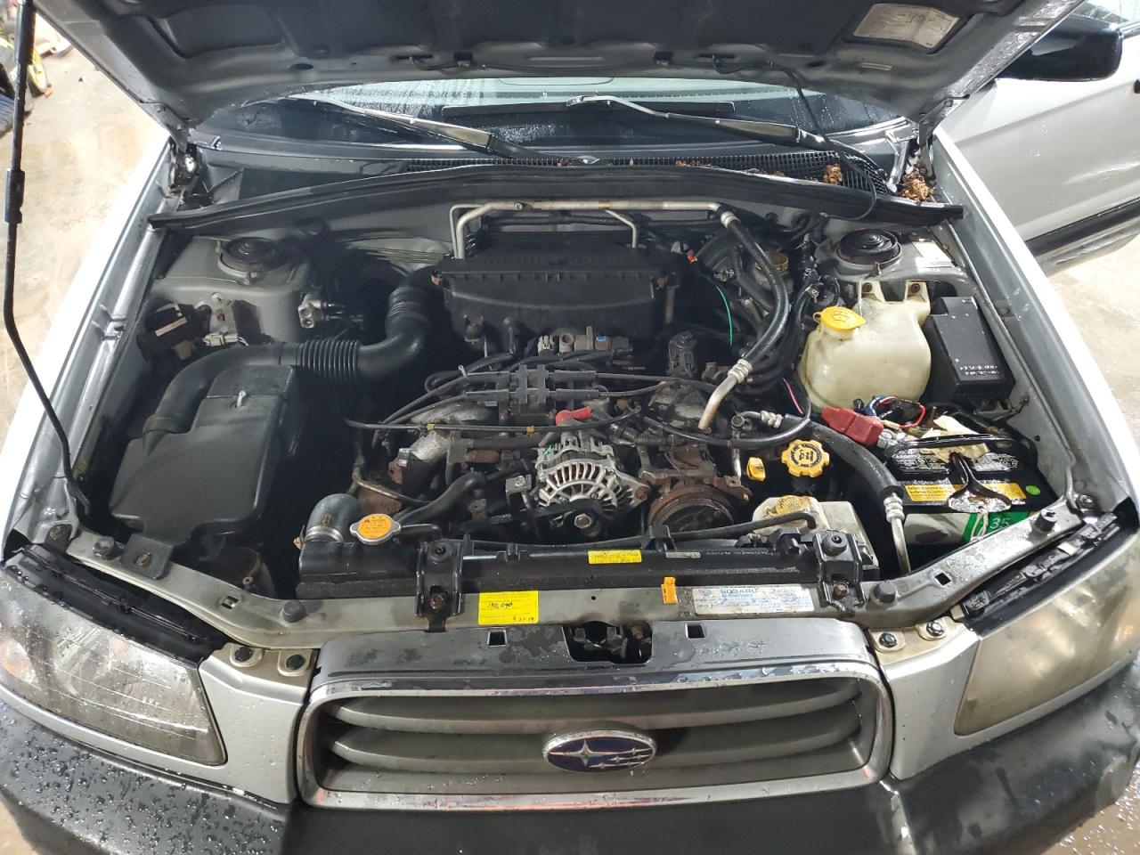 2004 Subaru Forester - Image 11