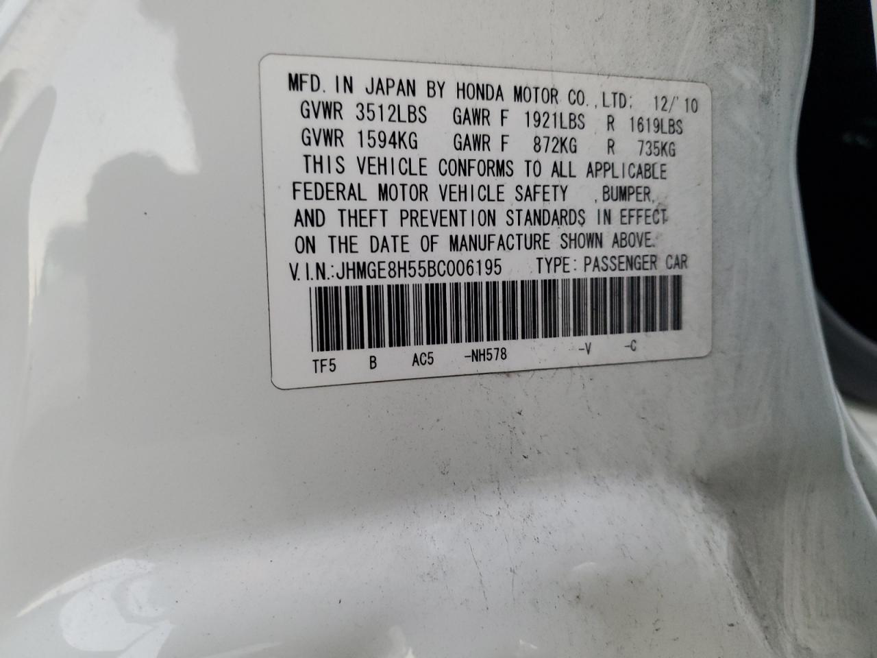 2011 Honda Fit - Image 12