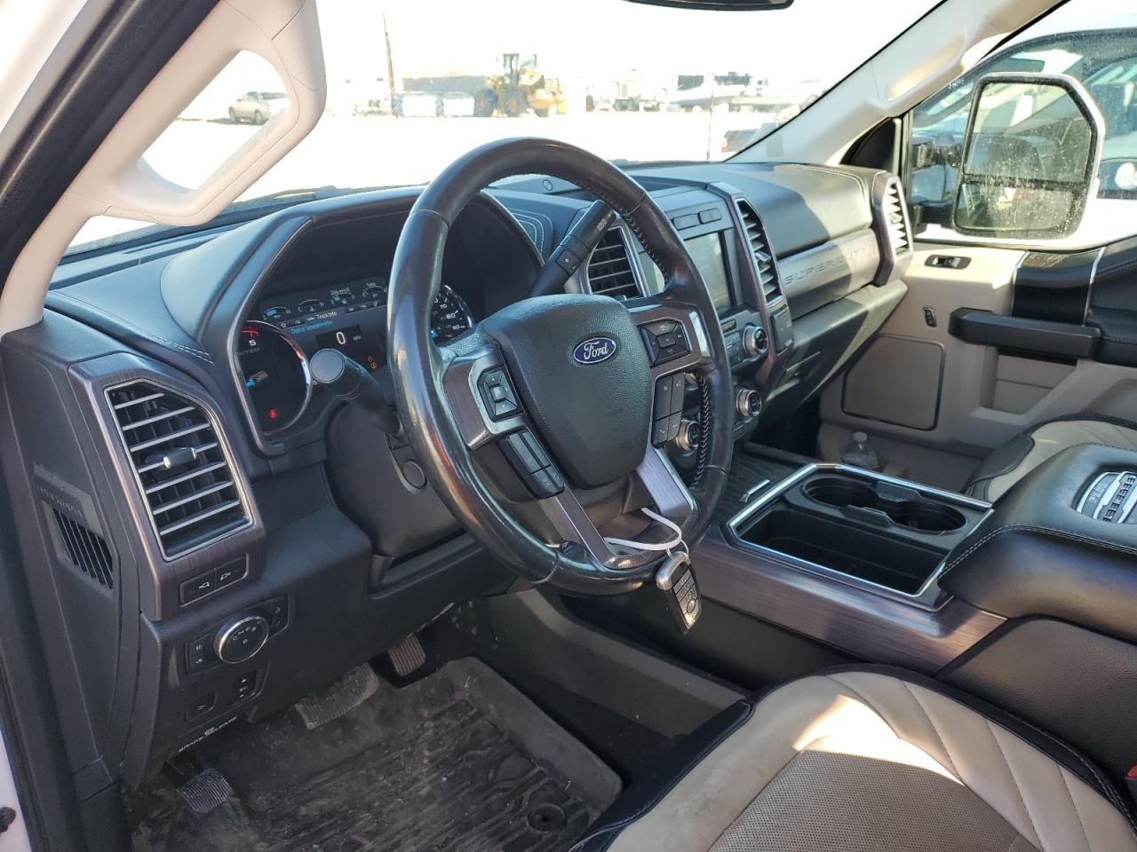 2020 Ford F350 - Image 8