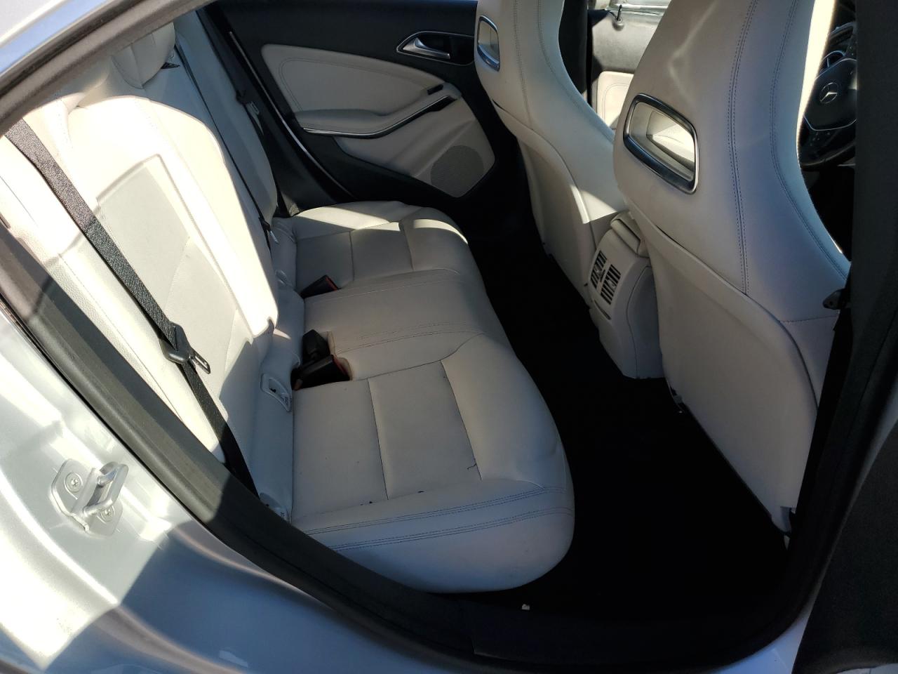 2014 Mercedes-Benz CLA-klasse - Image 10
