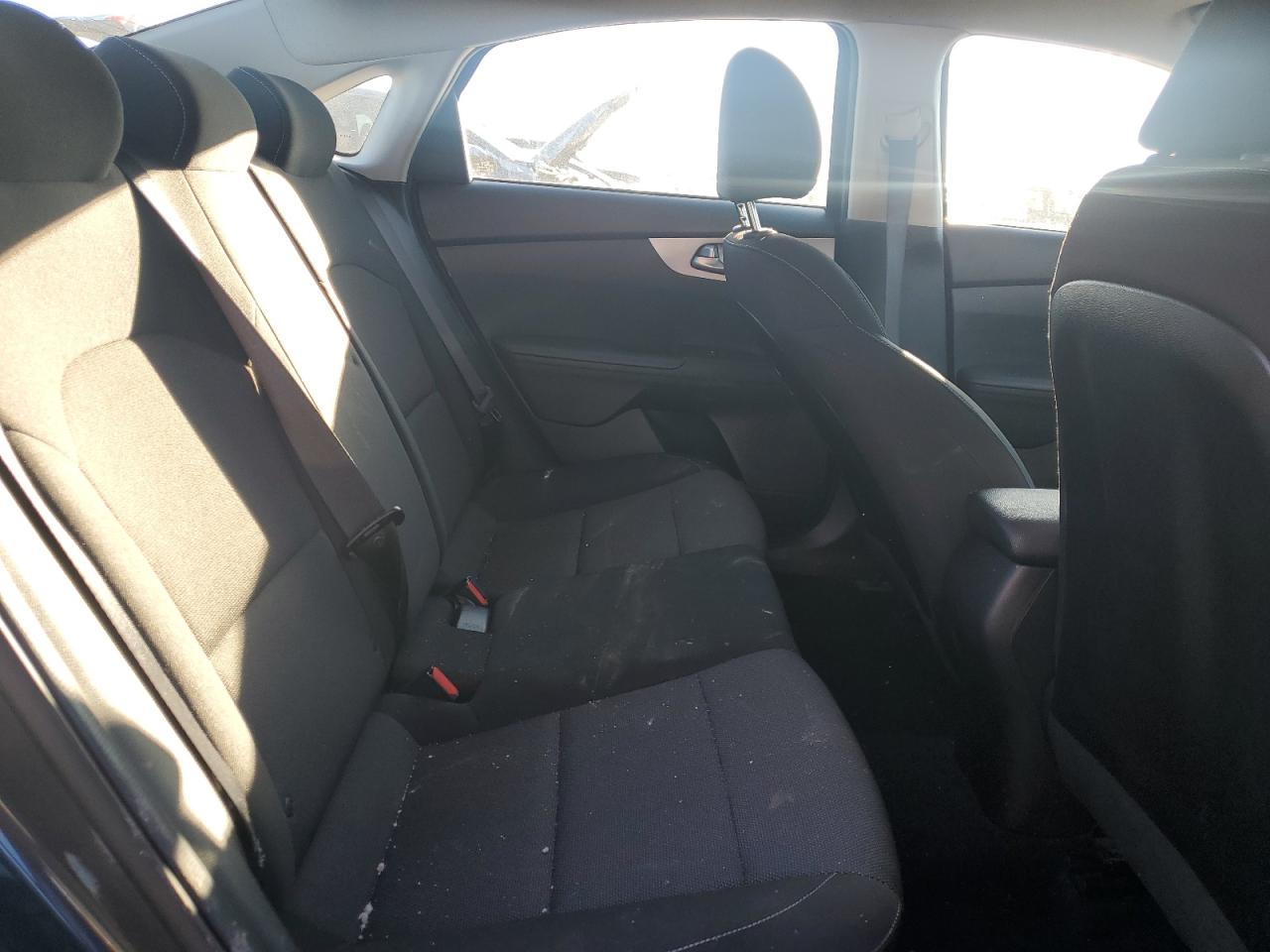 2022 Kia Forte - Image 10