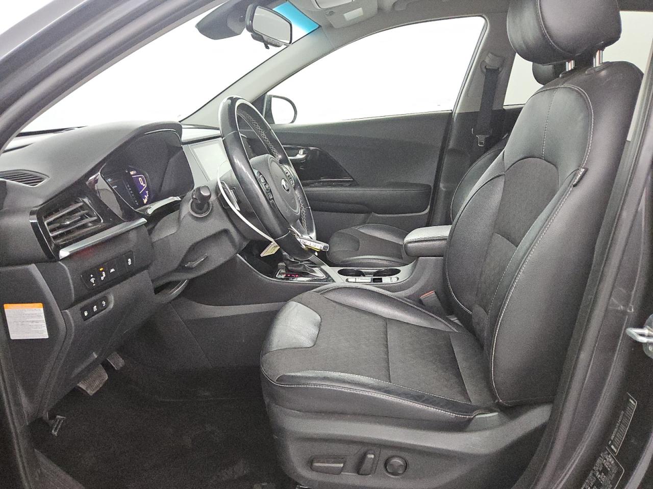 2020 Kia Niro - Image 7
