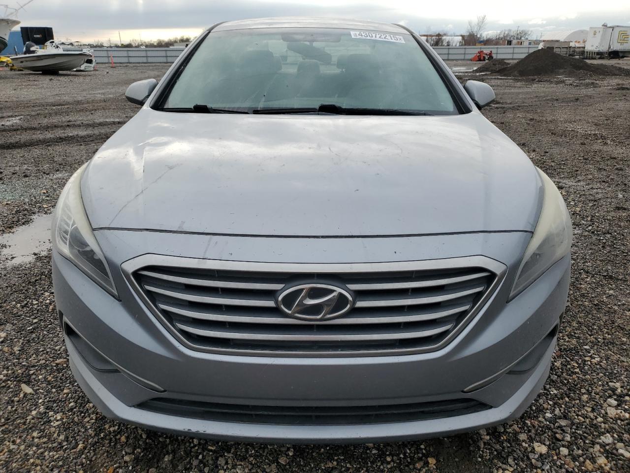 2016 Hyundai Sonata - Image 5
