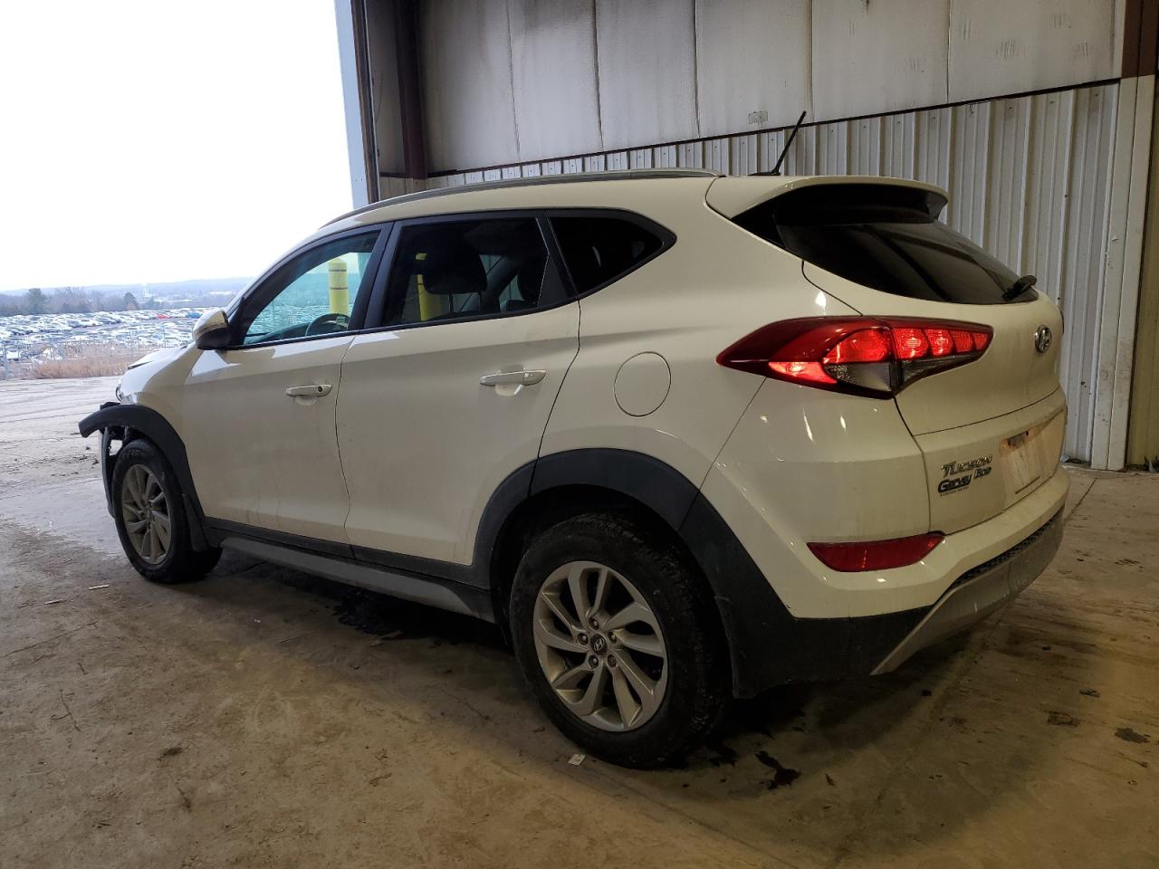 2017 Hyundai Tucson - Image 2
