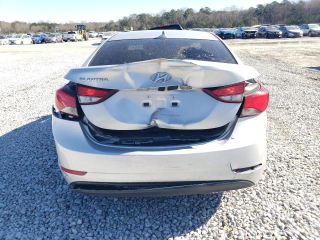Sedans HYUNDAI ELANTRA 2015 Srebrny