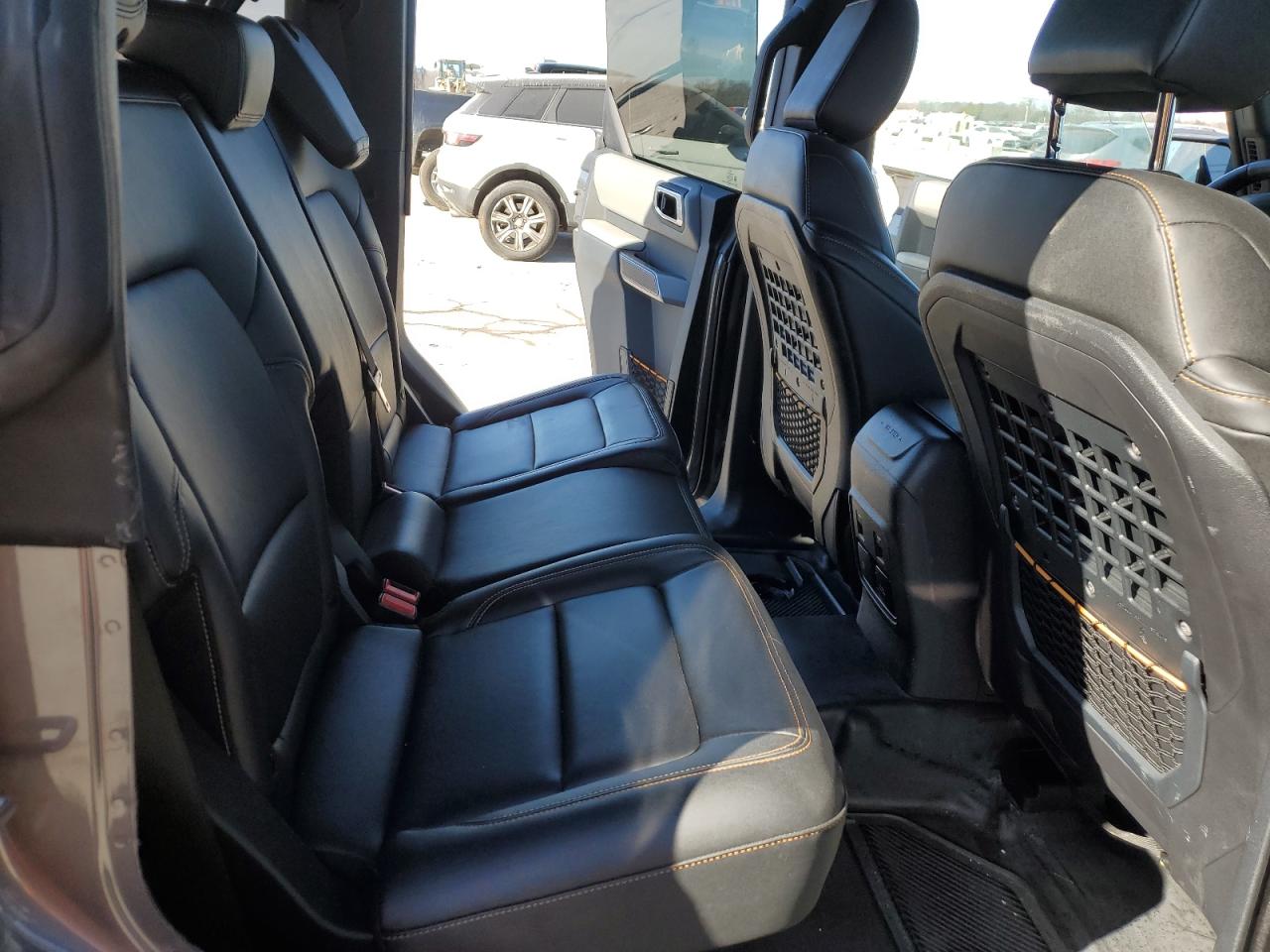 2021 Ford Bronco - Image 11