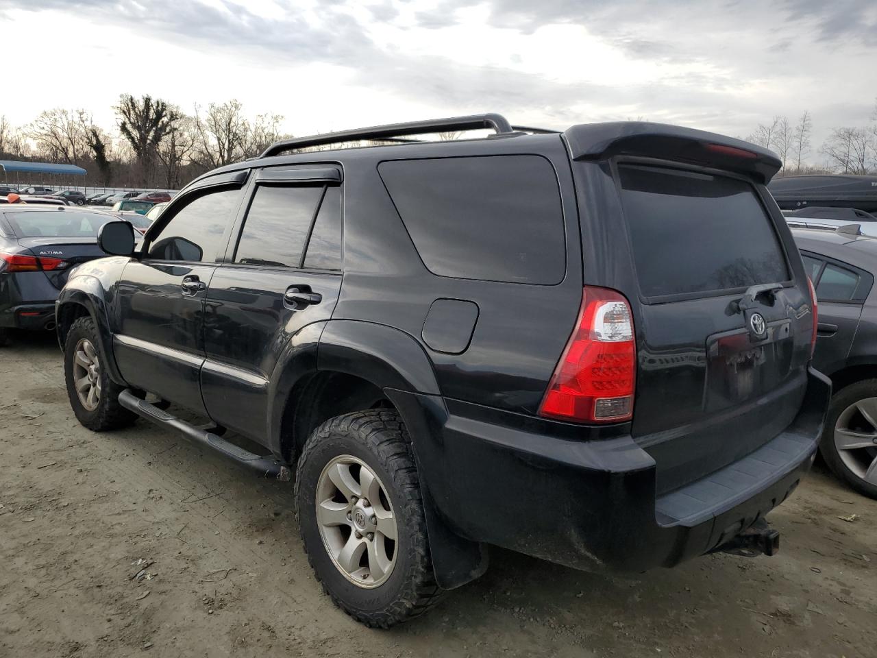 2007 Toyota 4Runner - Image 2