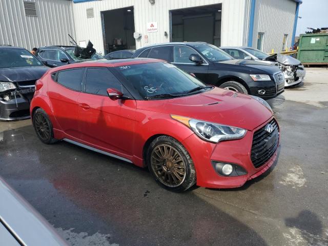  HYUNDAI VELOSTER 2015 Красный