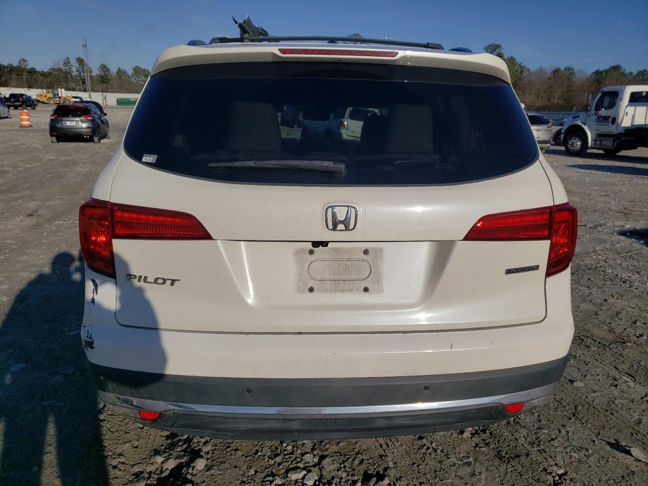 2017 Honda Pilot - Image 6