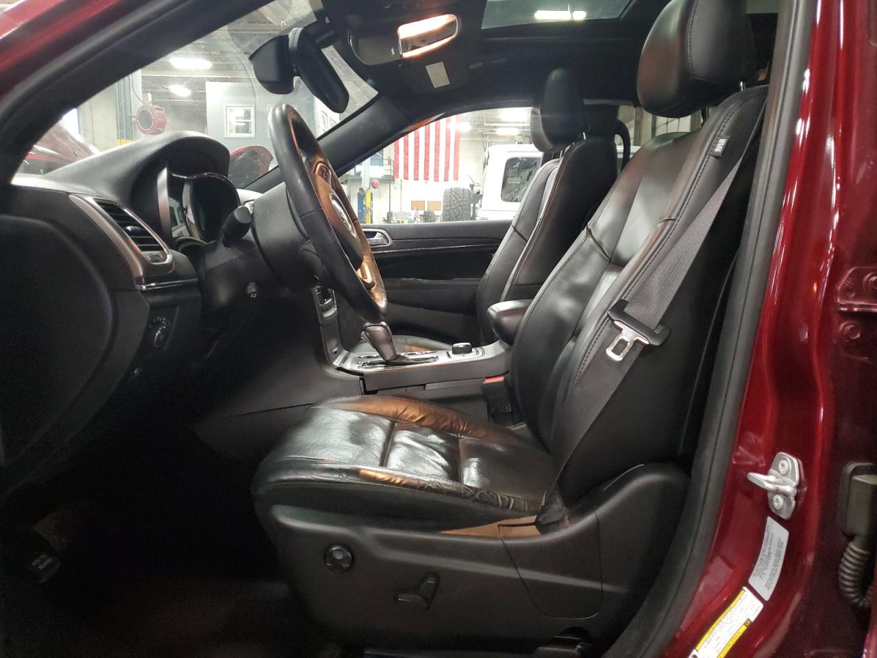 2018 Jeep Grand Cherokee - Image 7