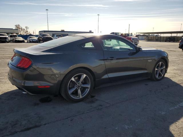 Coupet FORD MUSTANG 2017 Szary