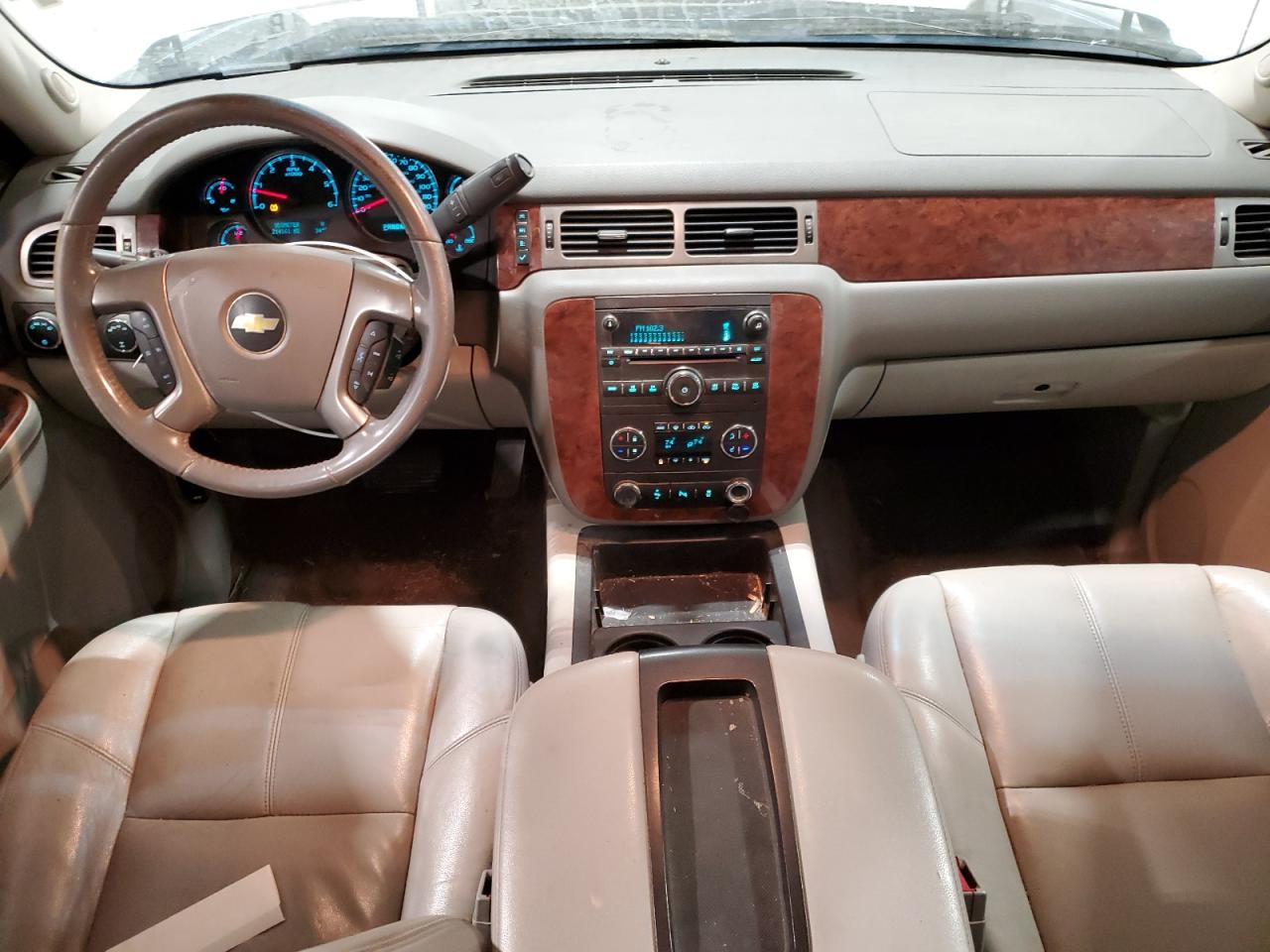 2013 Chevrolet Silverado - Image 8