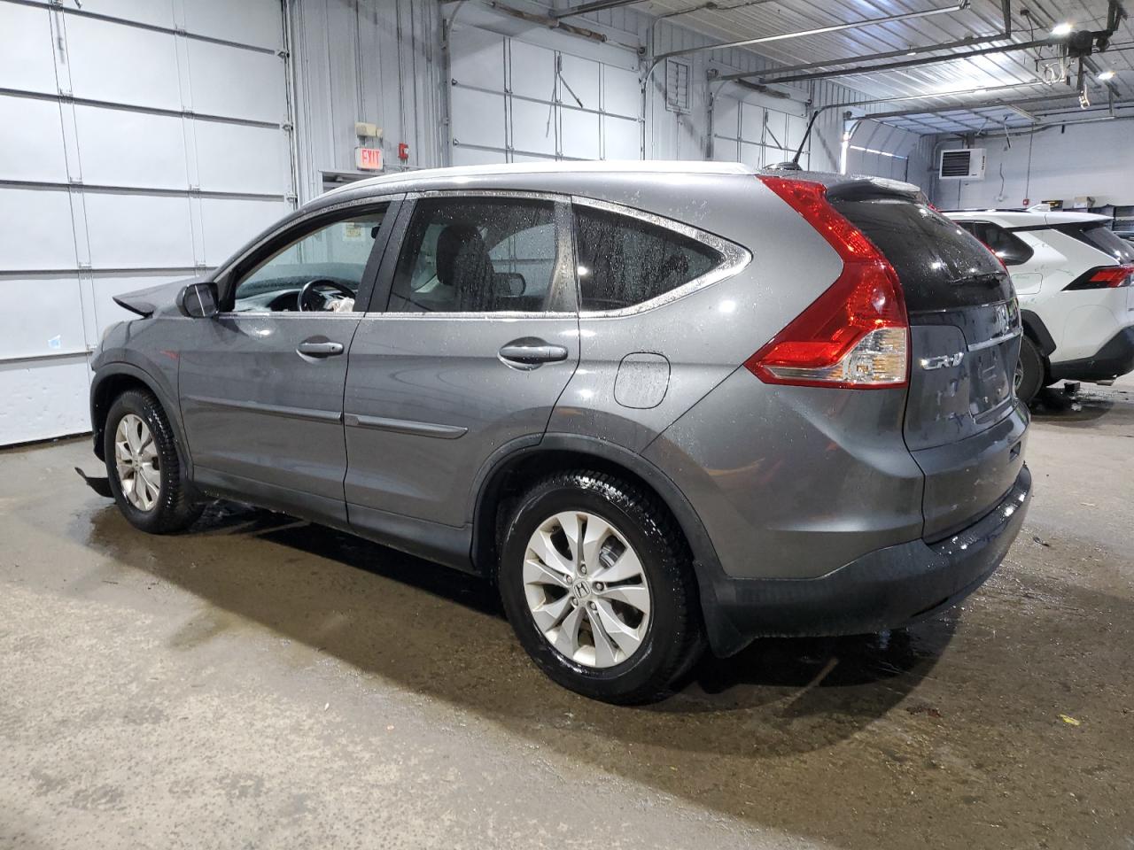 2014 Honda CR-V - Image 2