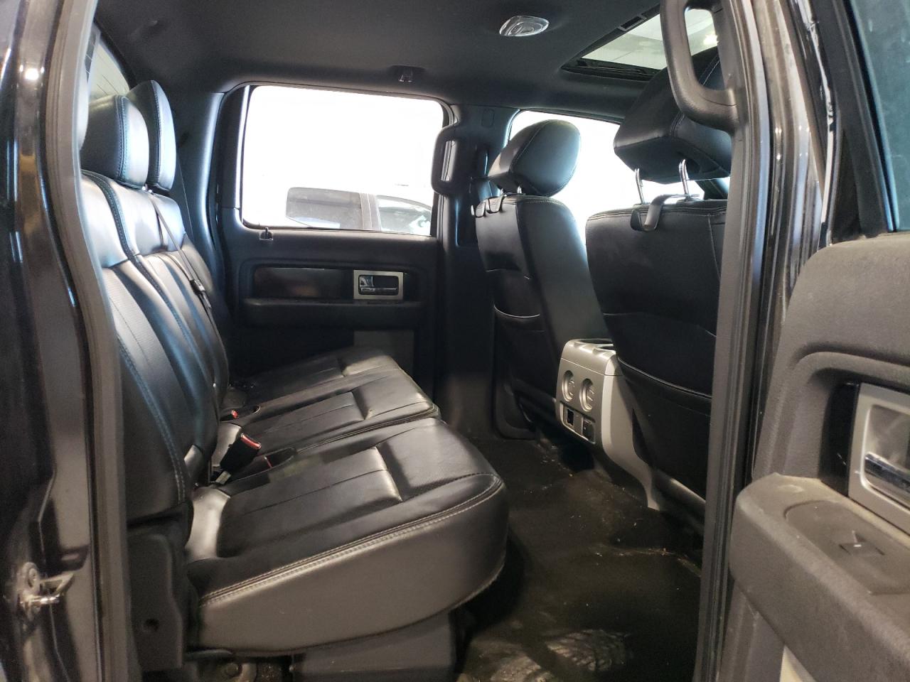 2012 Ford F-150 - Image 10