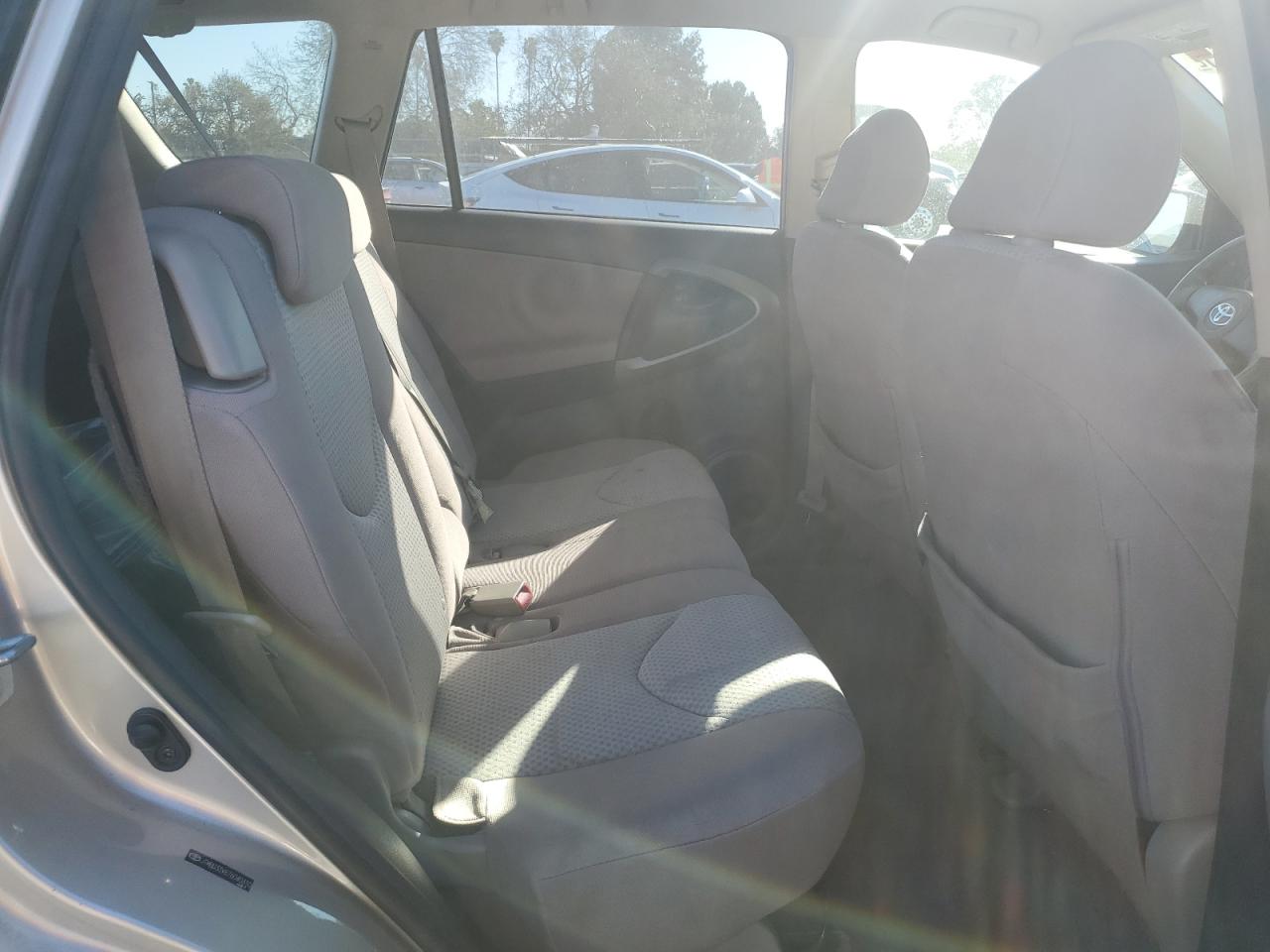 2007 Toyota RAV 4 - Image 12