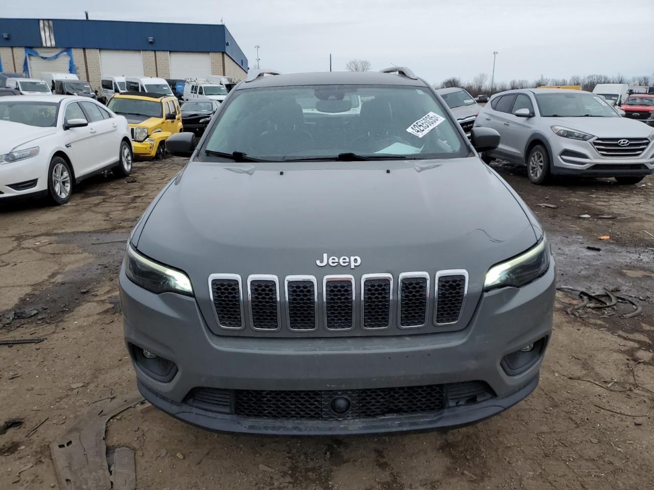 2021 Jeep Grand Cherokee - Image 5