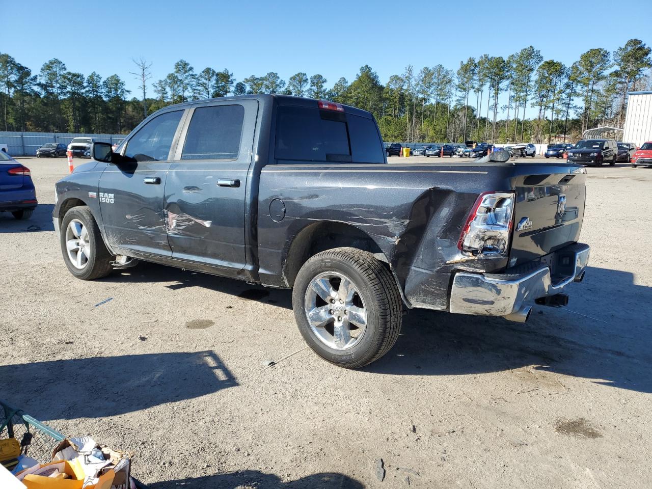 2016 RAM 1500 - Image 2