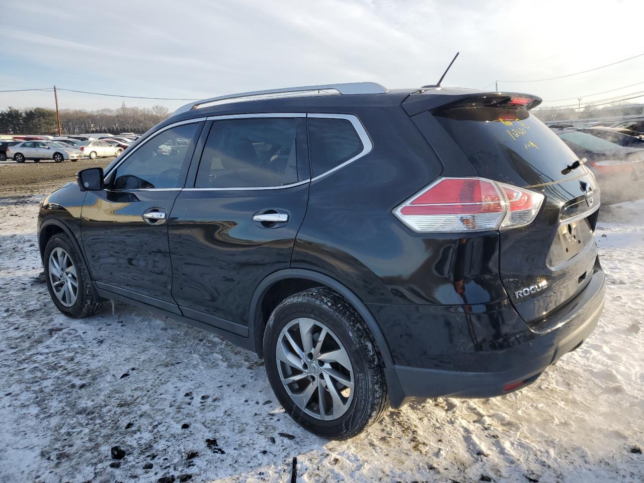 2014 Nissan Rogue - Image 2