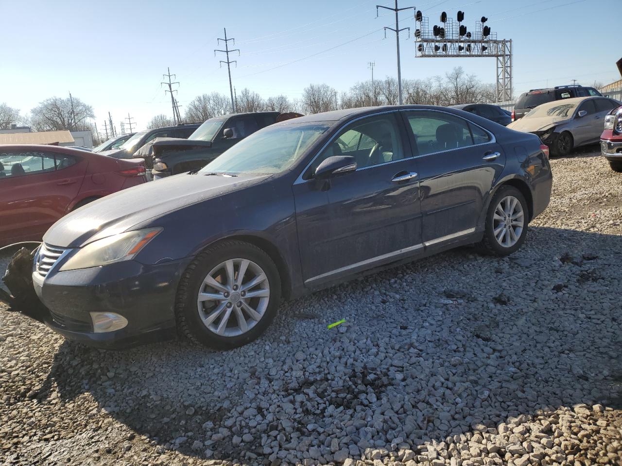 2011 Lexus ES - Image 1