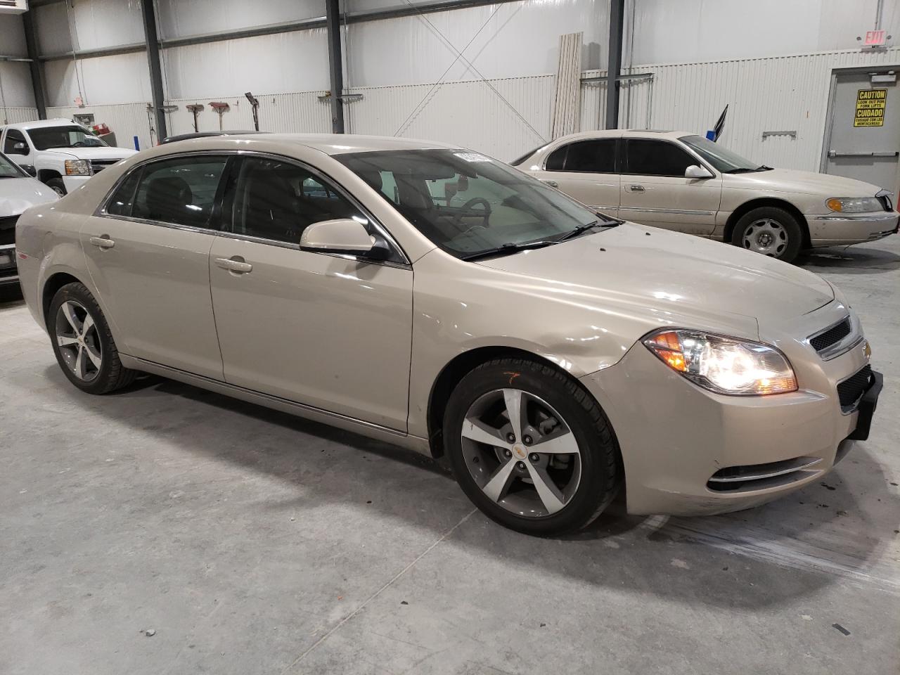 2011 Chevrolet Malibu - Image 4
