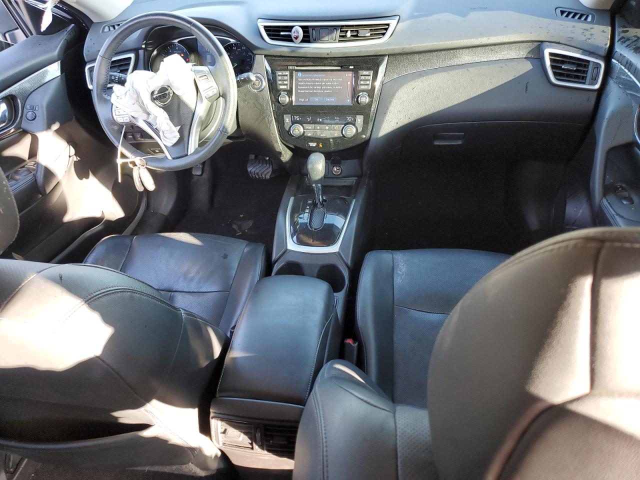 2016 Nissan Rogue - Image 8