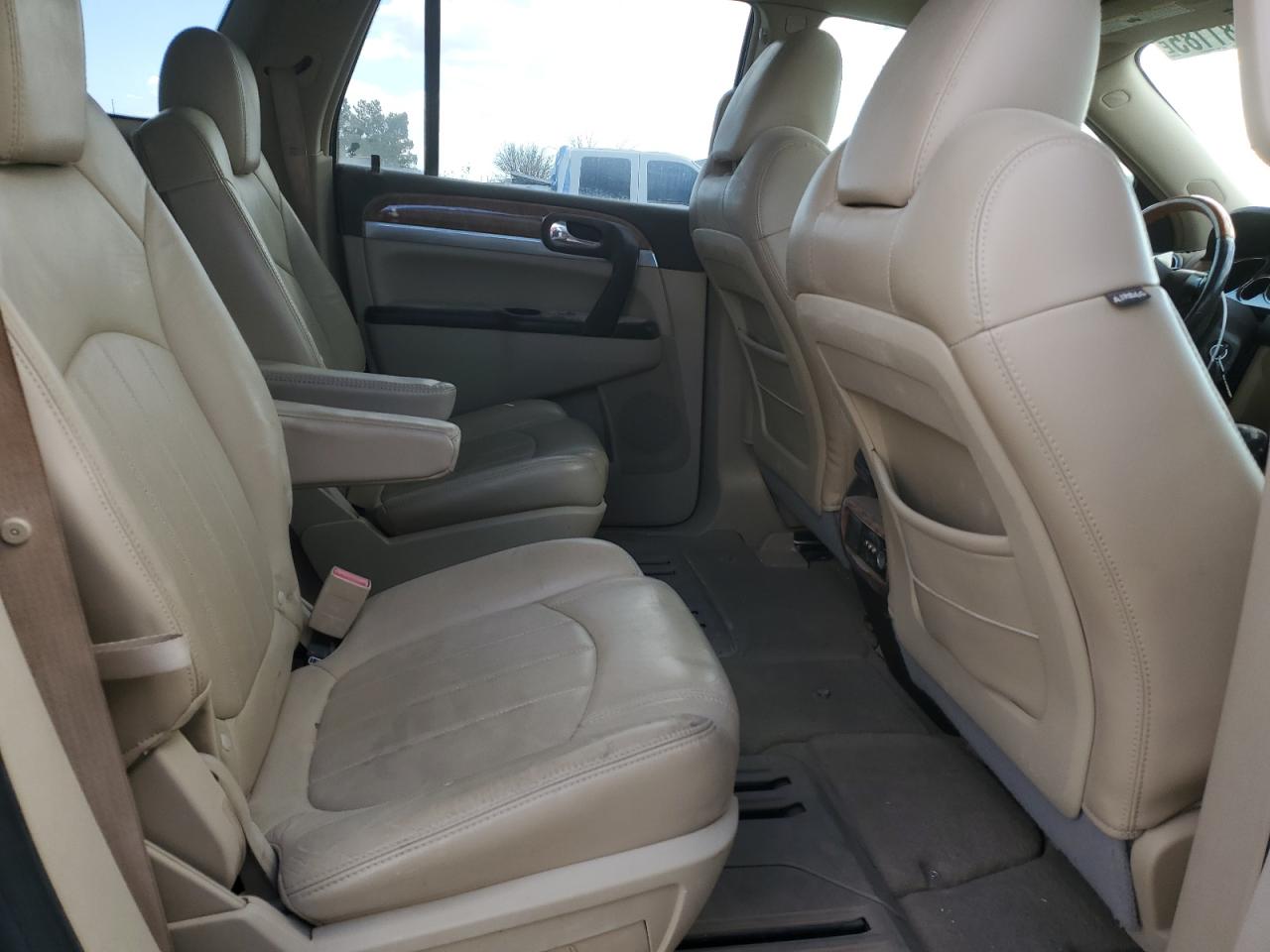 2009 Buick Enclave - Image 11