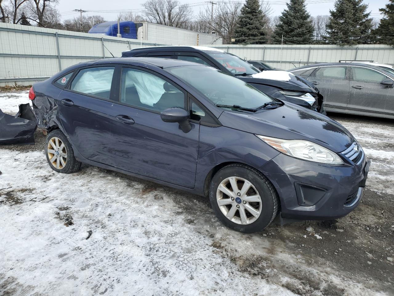 2012 Ford Fiesta - Image 4