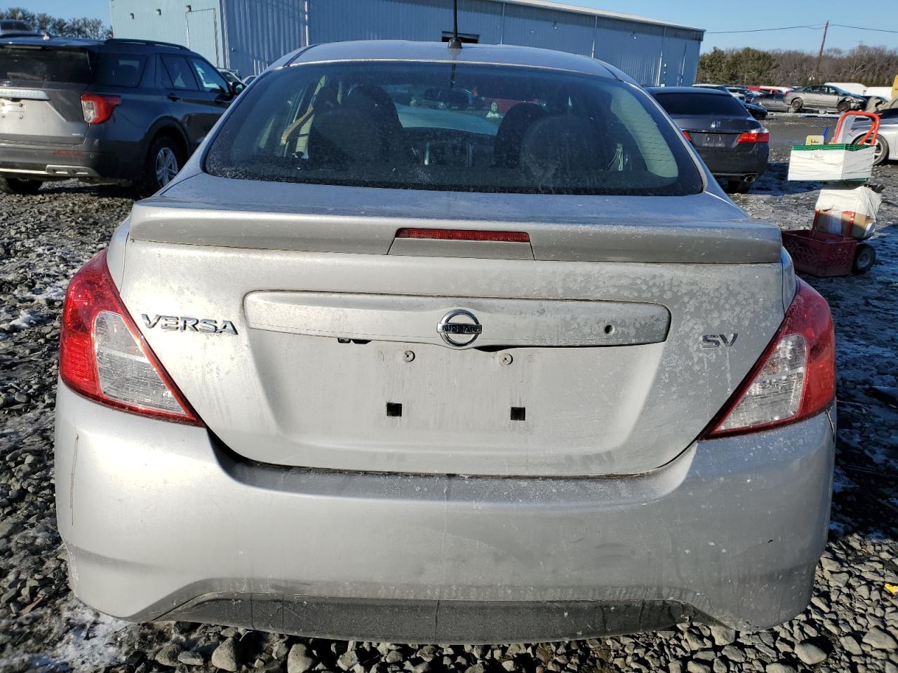 2019 Nissan Versa - Image 6