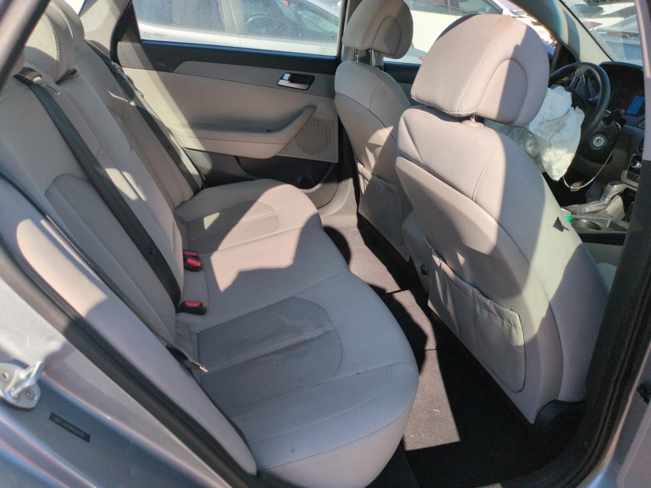 2017 Hyundai Sonata - Image 10