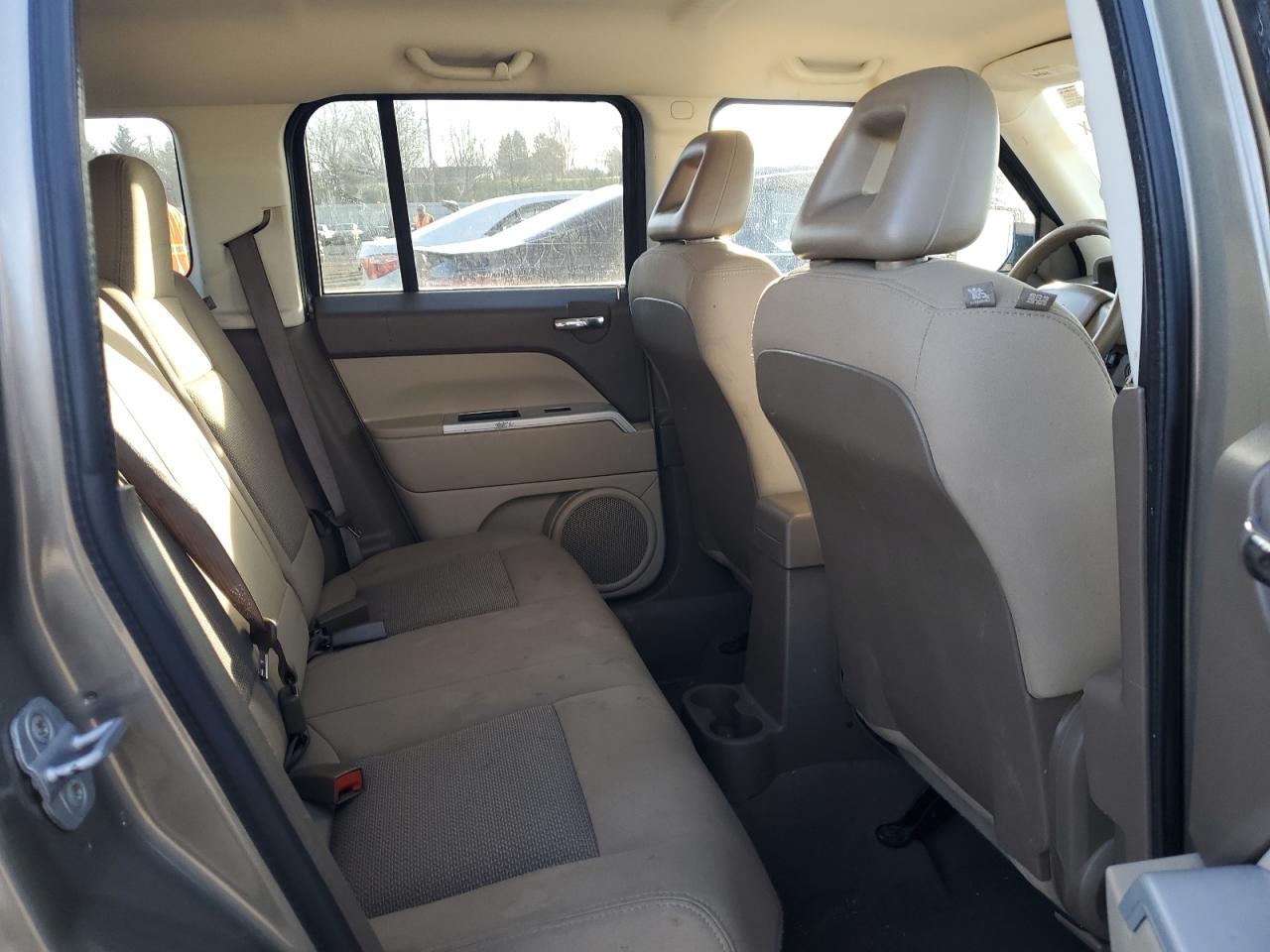 2008 Jeep Liberty (Patriot) - Image 11
