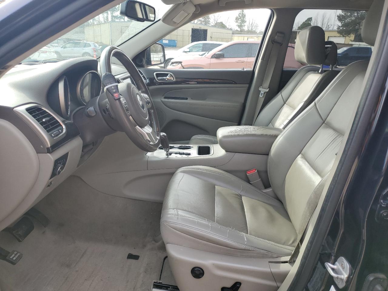 2011 Jeep Grand Cherokee - Image 7